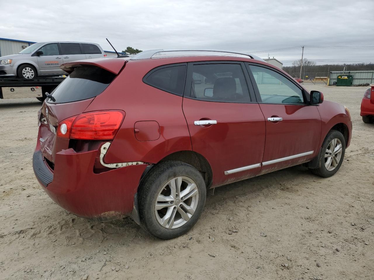 2013 Nissan Rogue - Image 3