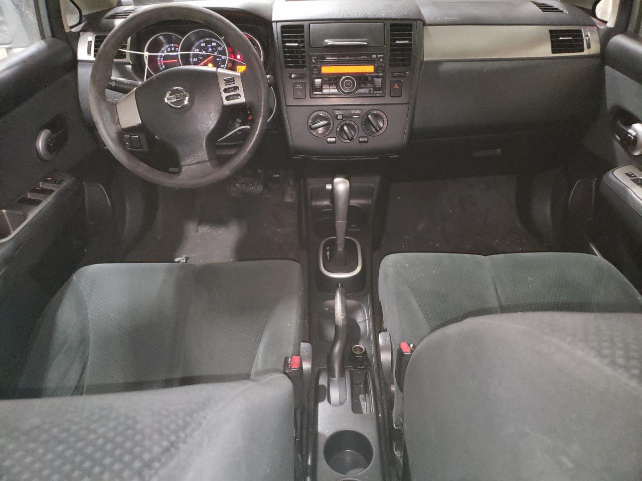 2011 Nissan Versa - Image 8