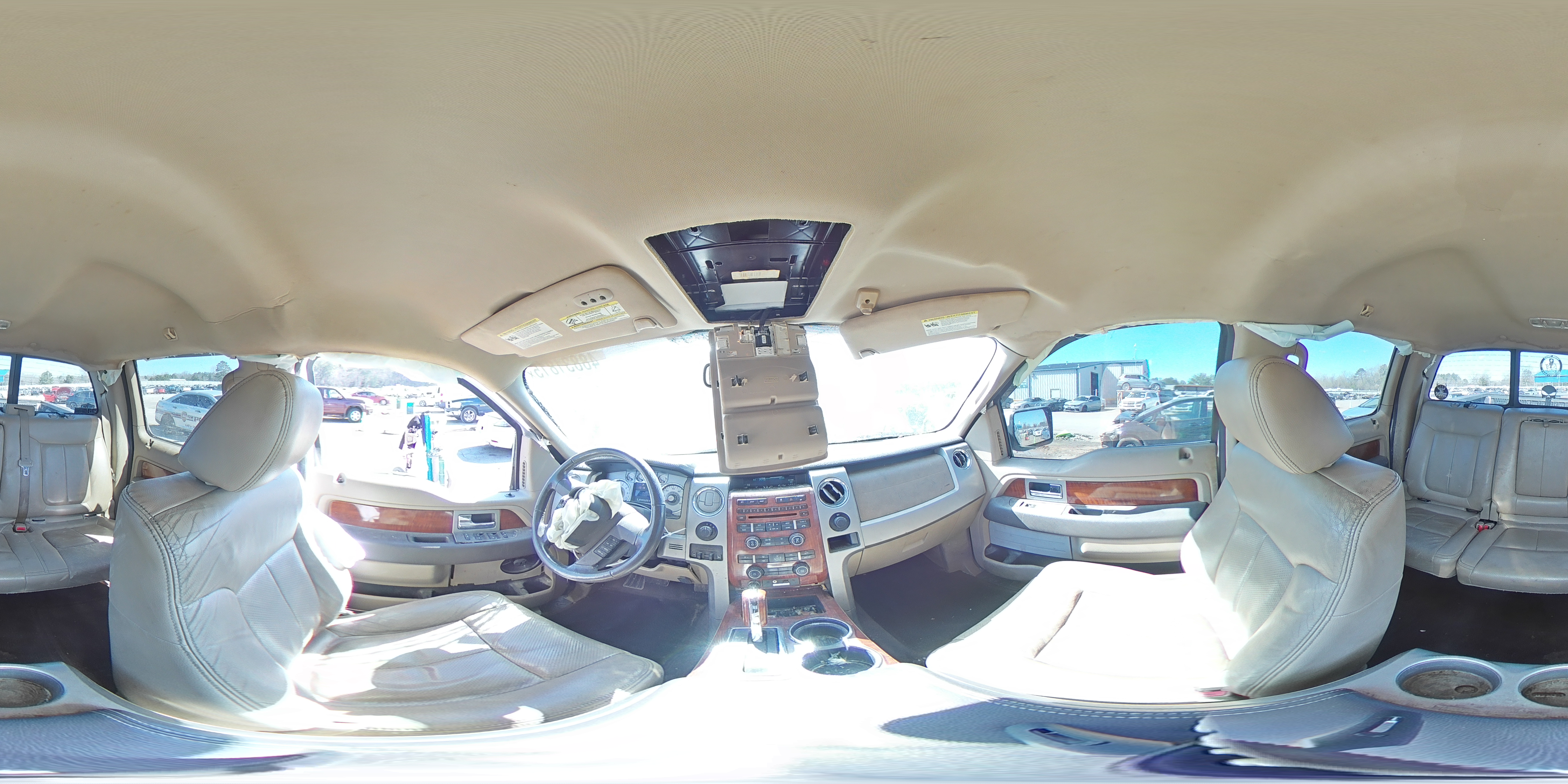 2010 Ford F-150 - Image 12