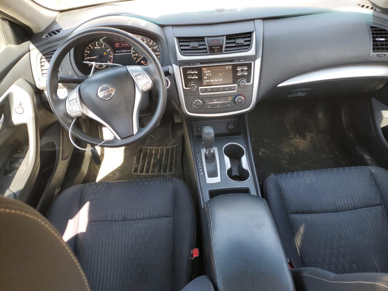 2017 Nissan Altima - Image 8