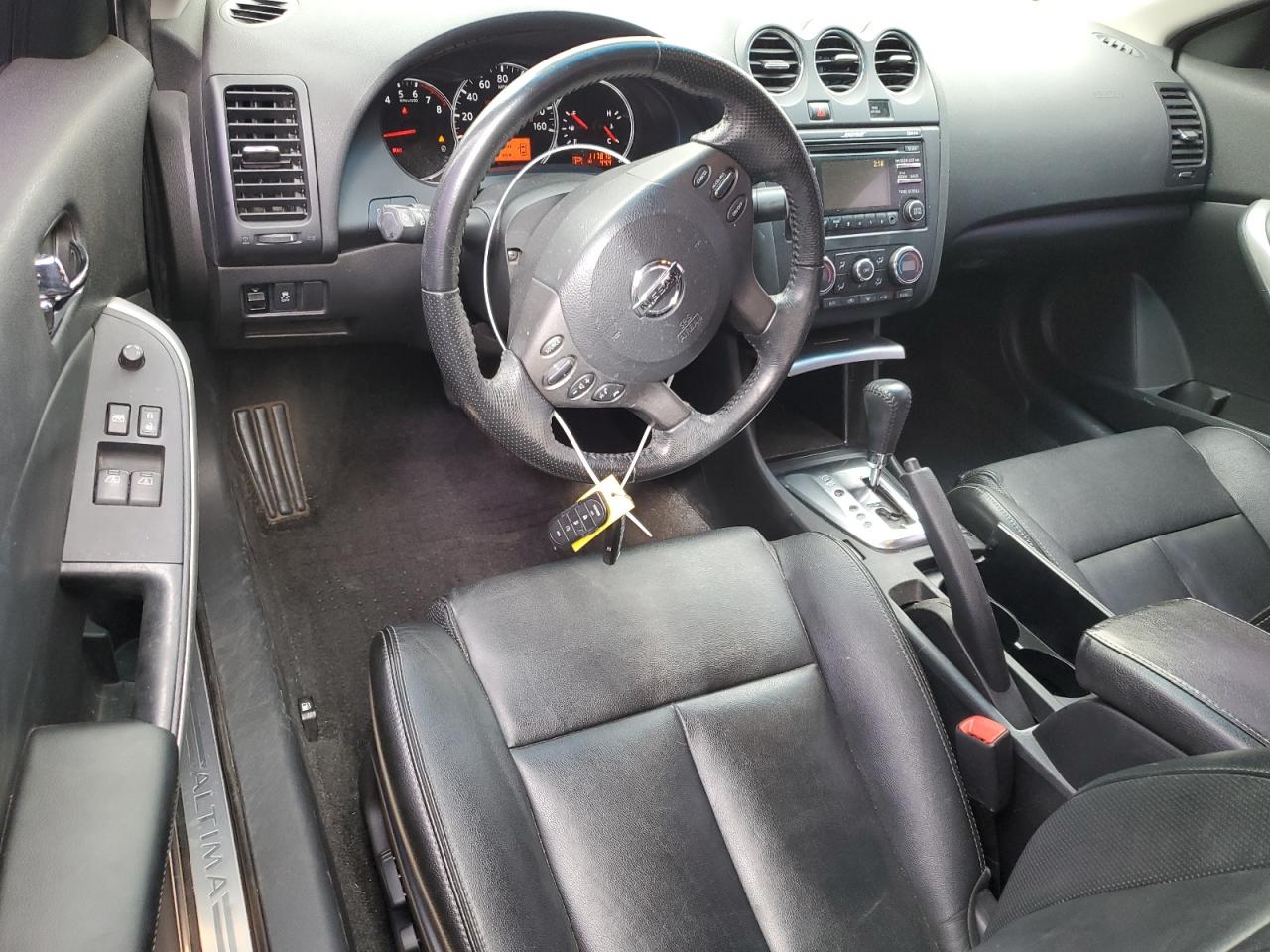 2012 Nissan Altima - Image 8
