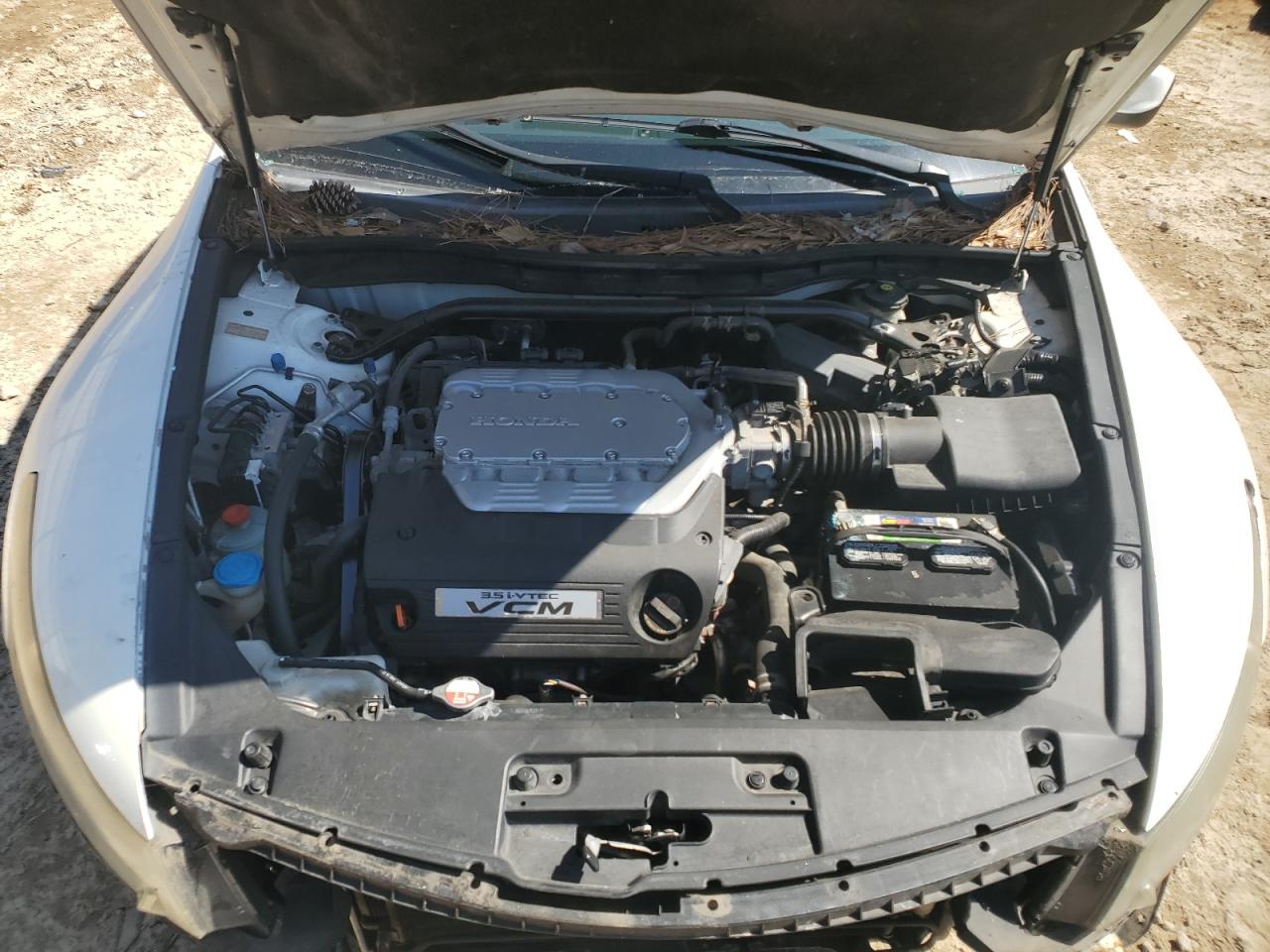2012 Honda Accord - Image 12