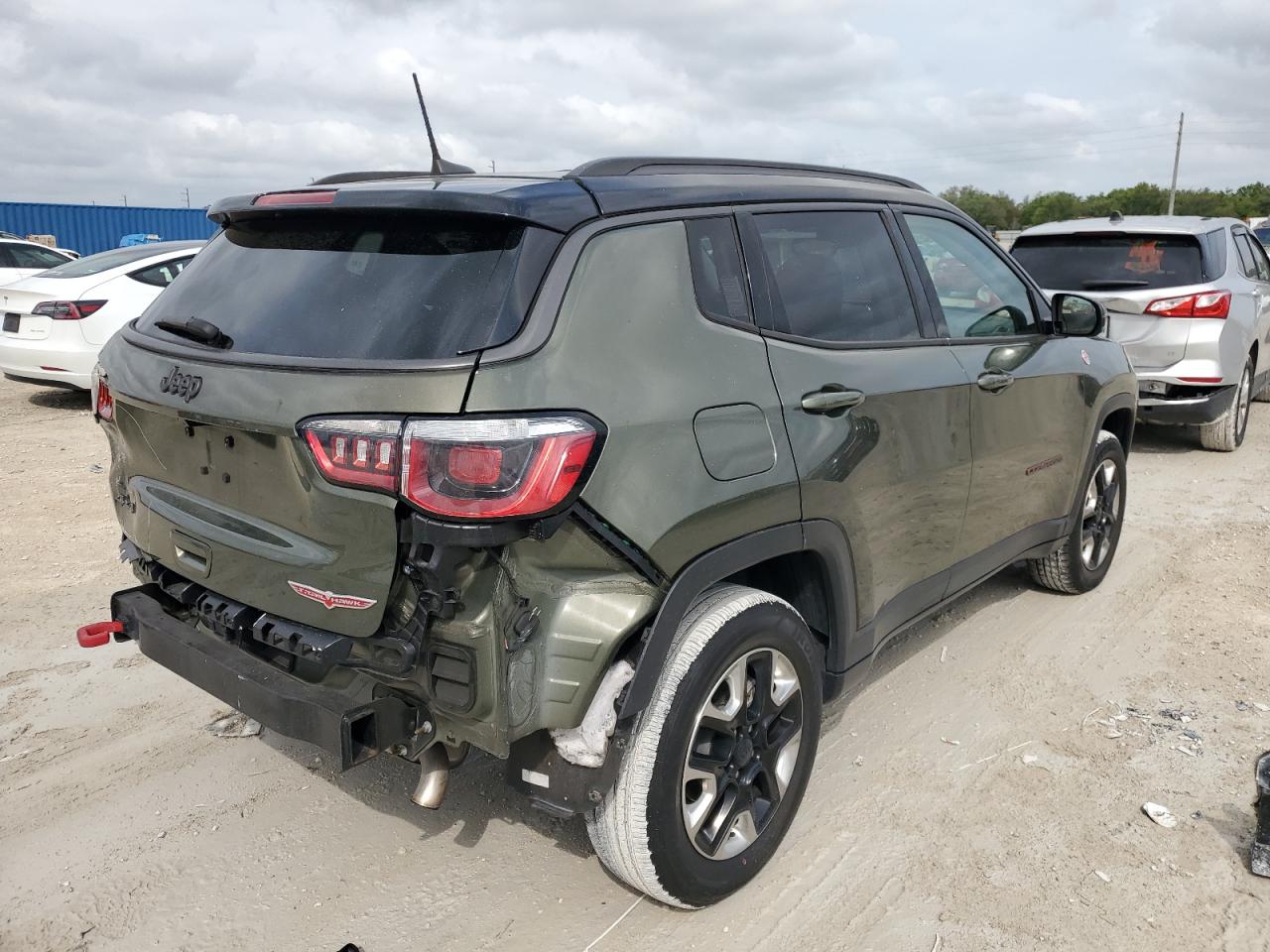 2018 Jeep Compass - Image 3