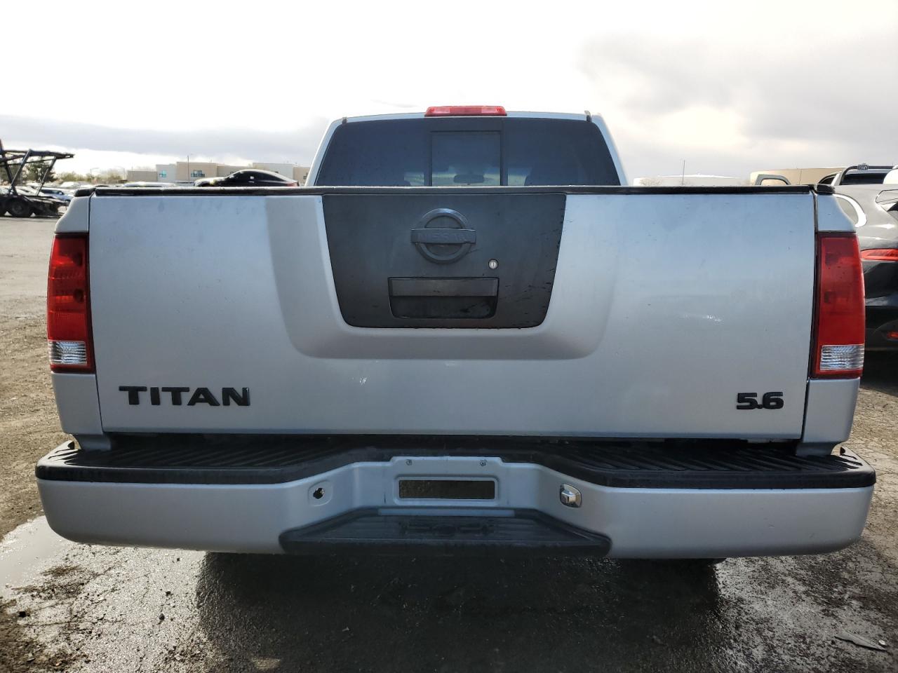 2005 Nissan Titan - Image 6