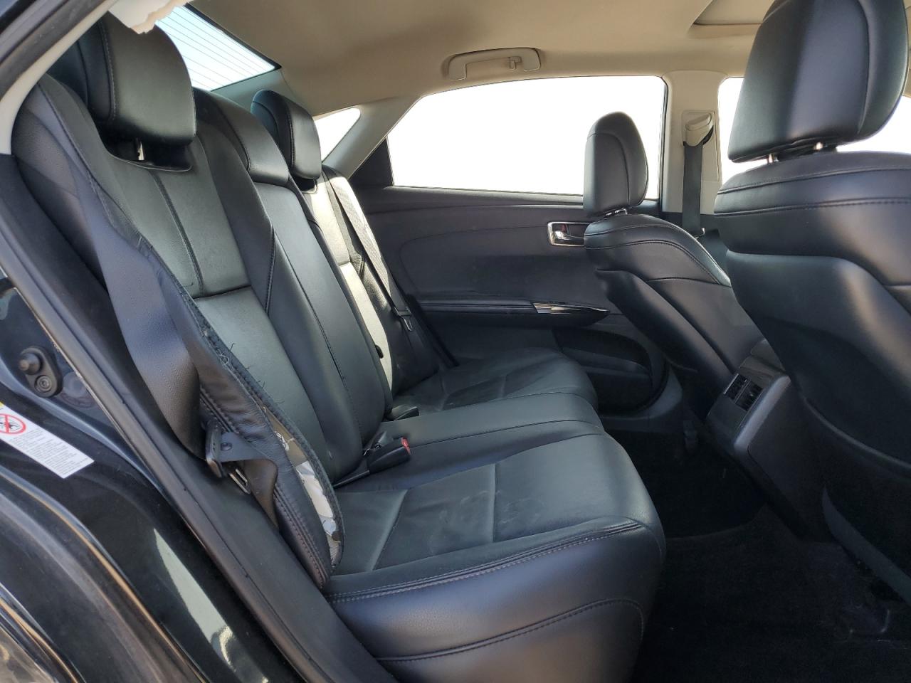 2015 Toyota Avalon - Image 10