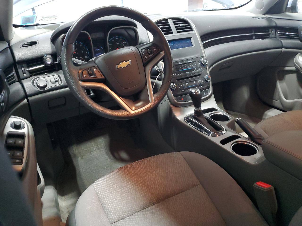 2015 Chevrolet Malibu - Image 8