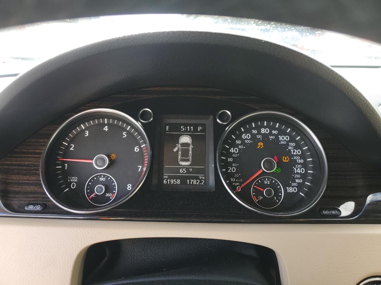 2017 Volkswagen Passat CC - Image 9