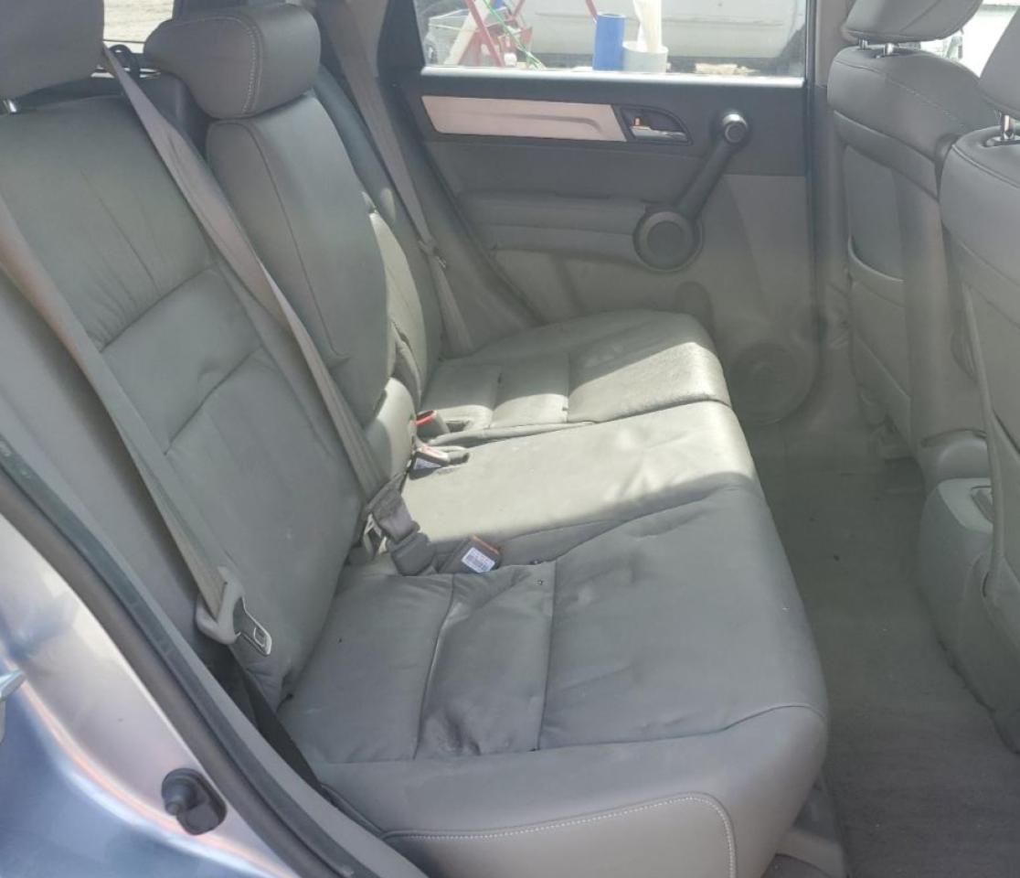 2011 Honda CR-V - Image 11