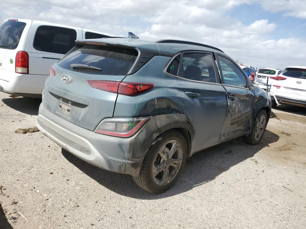 2022 Hyundai Kona - Image 3