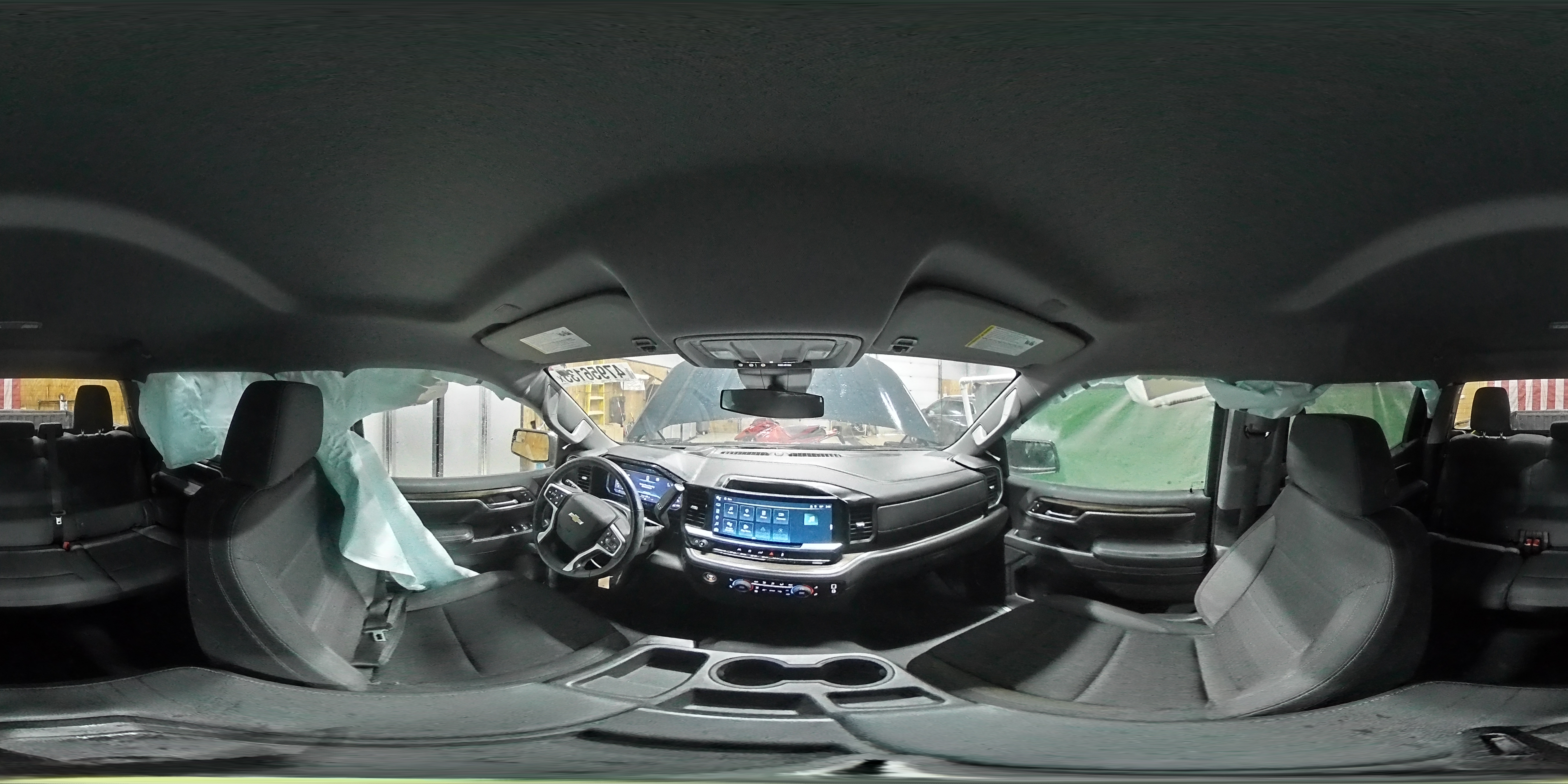 2022 Chevrolet Silverado - Image 14
