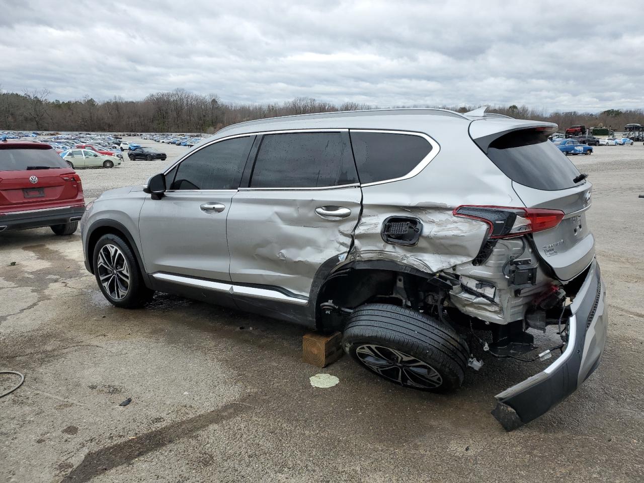 2020 Hyundai Santa Fe - Image 2