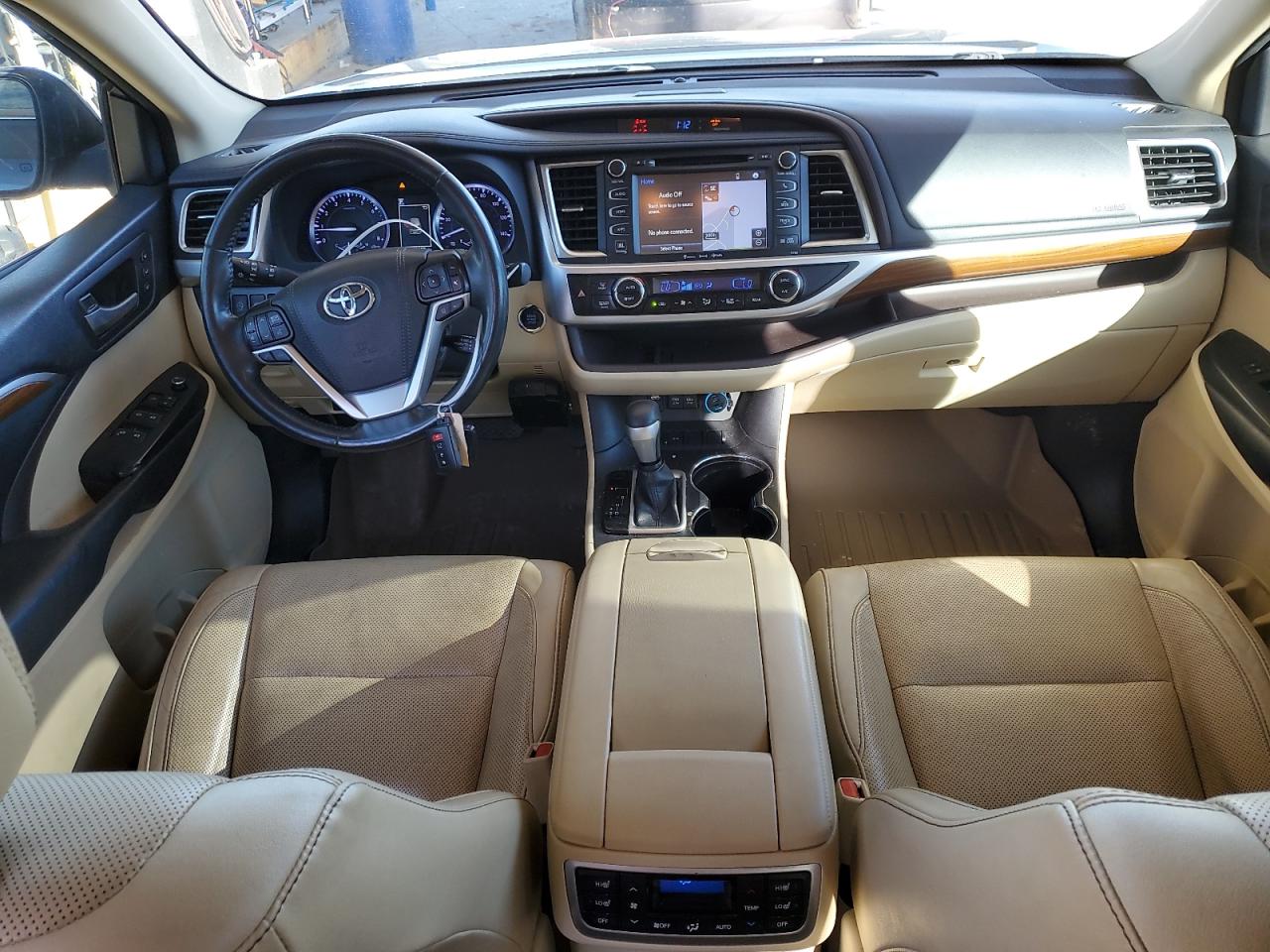2018 Toyota Highlander - Image 8