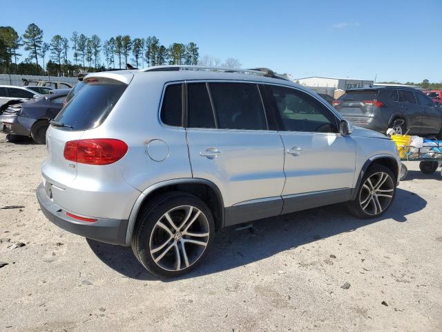  VOLKSWAGEN TIGUAN 2017 Сріблястий