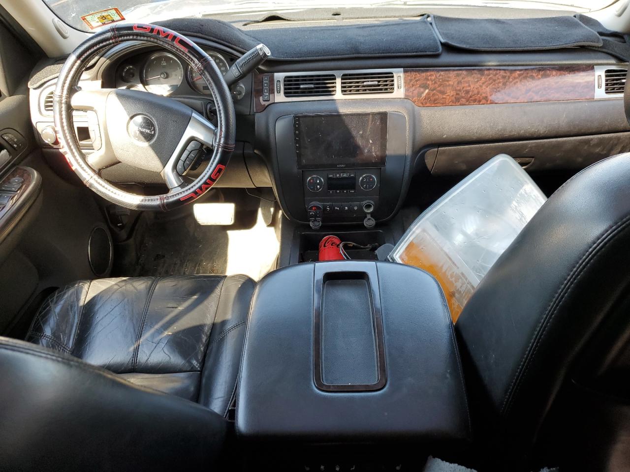 2007 GMC Yukon - Image 8