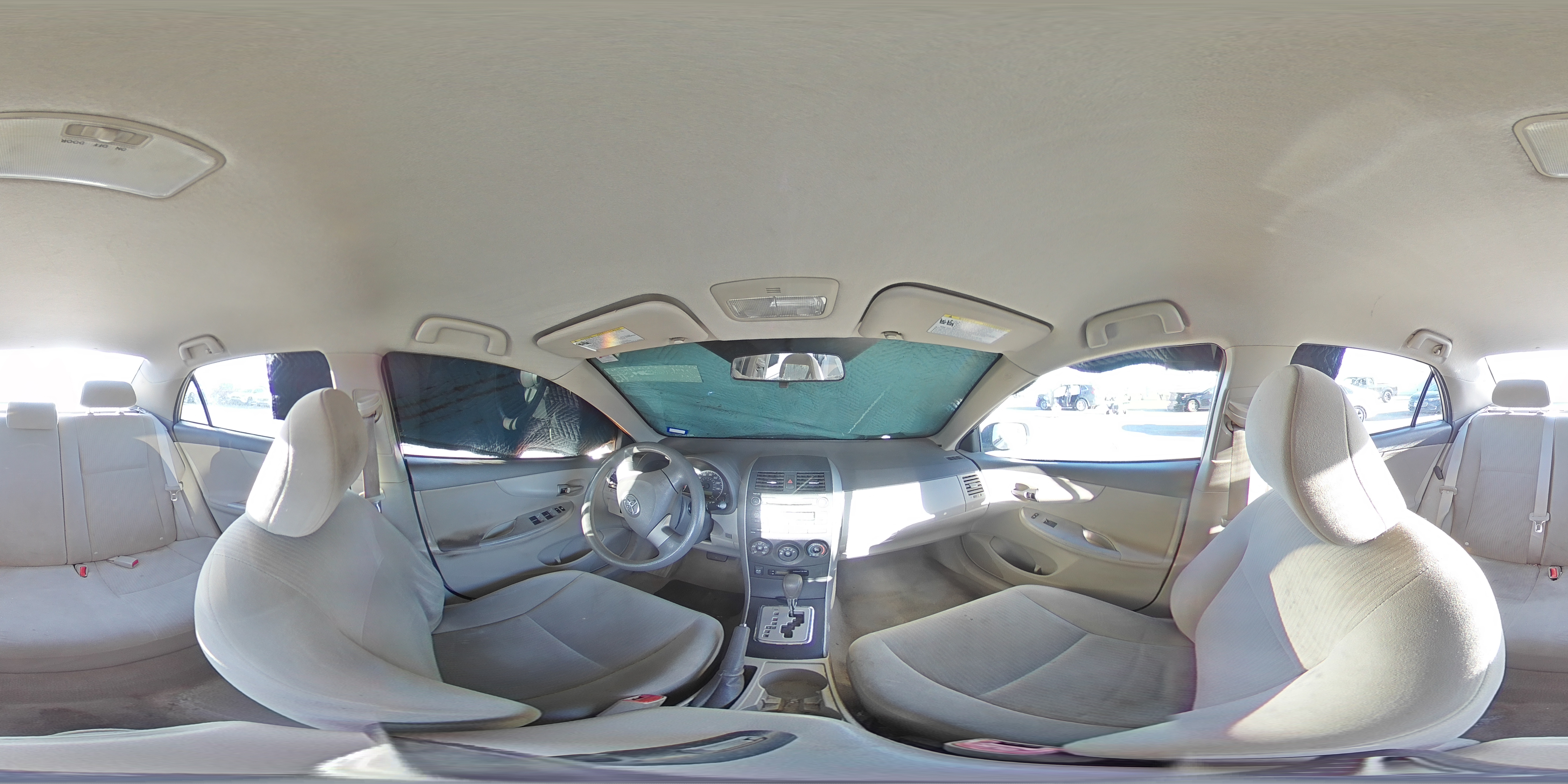 2010 Toyota Corolla - Image 12
