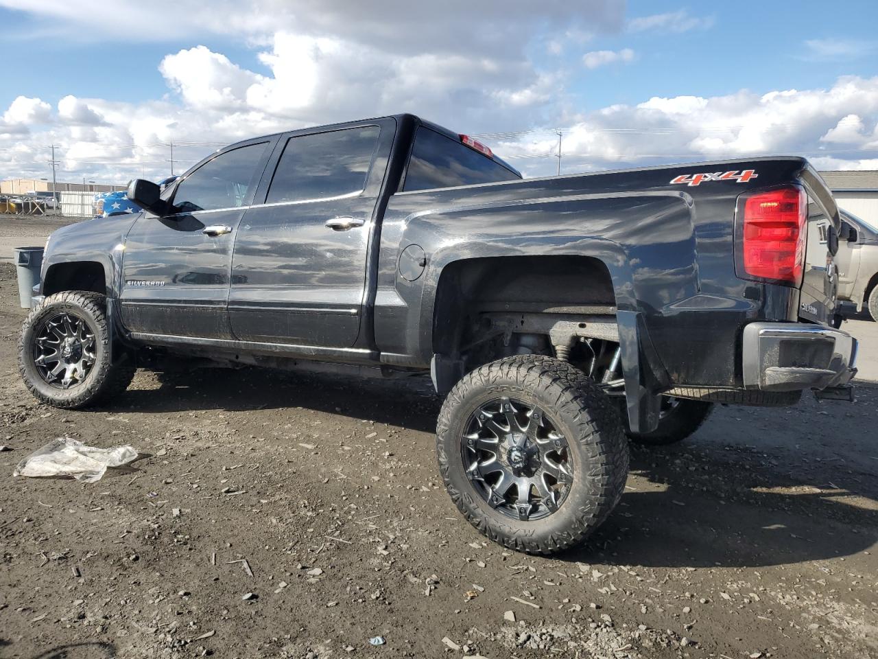 2015 Chevrolet Silverado - Image 2