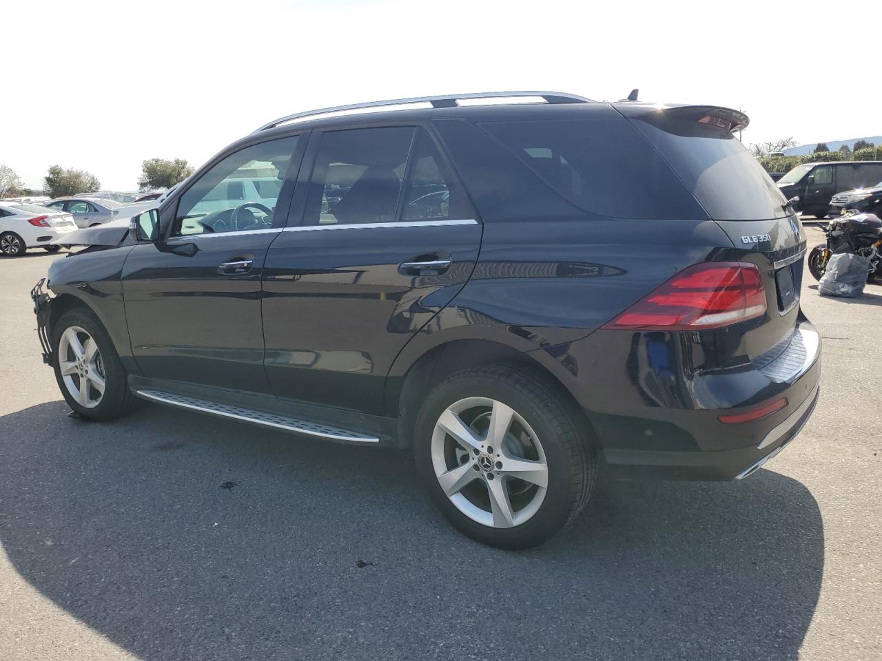 2018 Mercedes-Benz GLE - Image 2