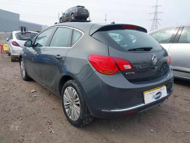 2015 VAUXHALL ASTRA EXCI