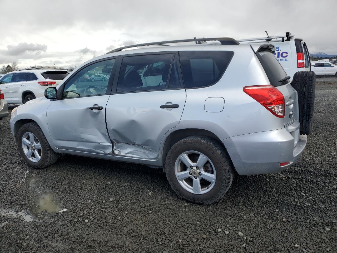 2008 Toyota RAV 4 - Image 2