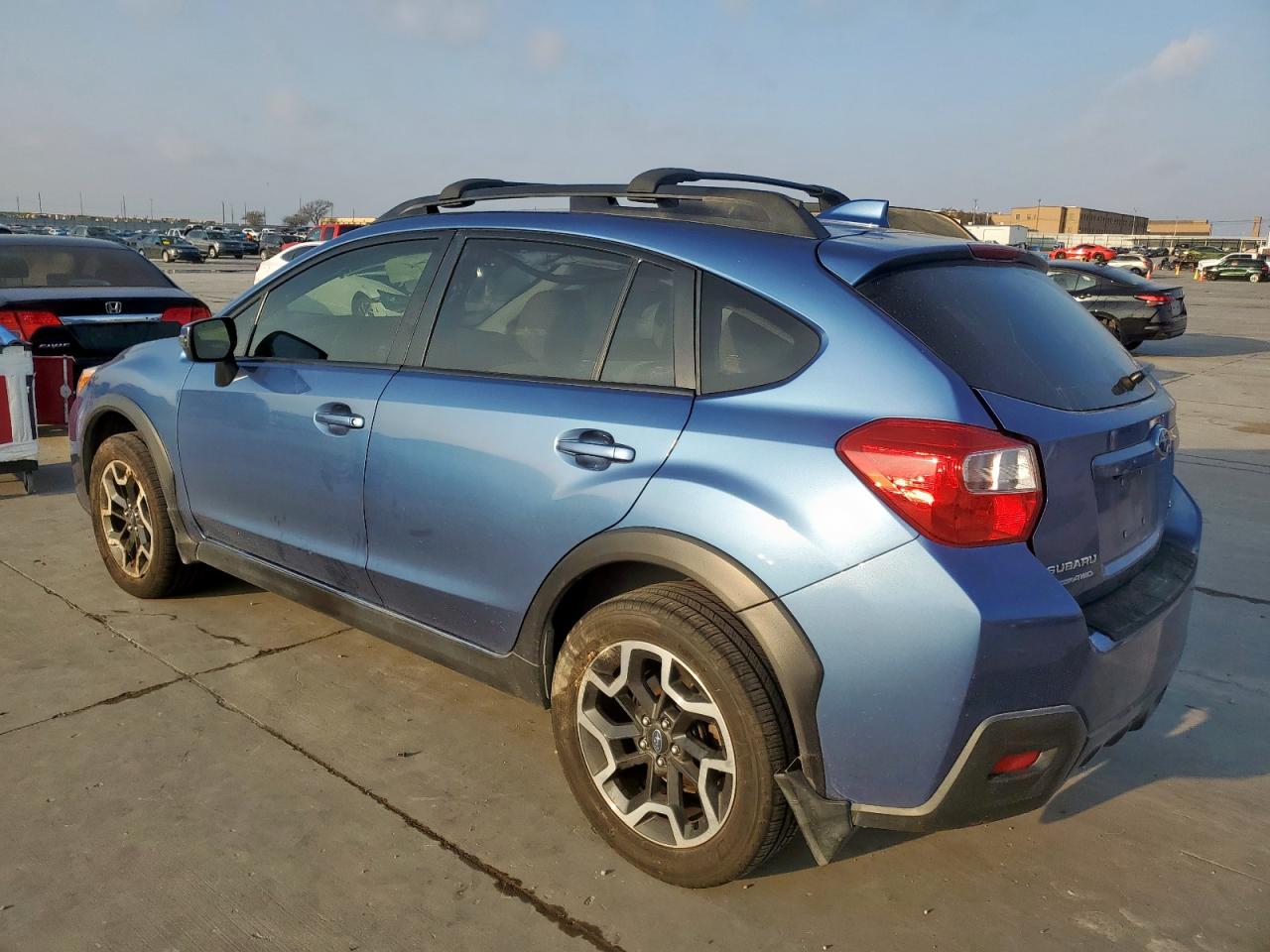 2016 Subaru XV - Image 2
