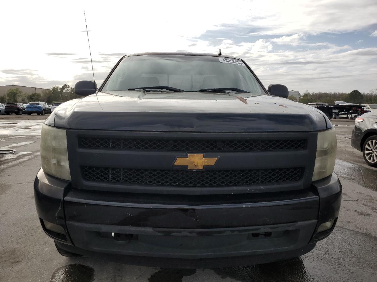 2012 Chevrolet Silverado - Image 5