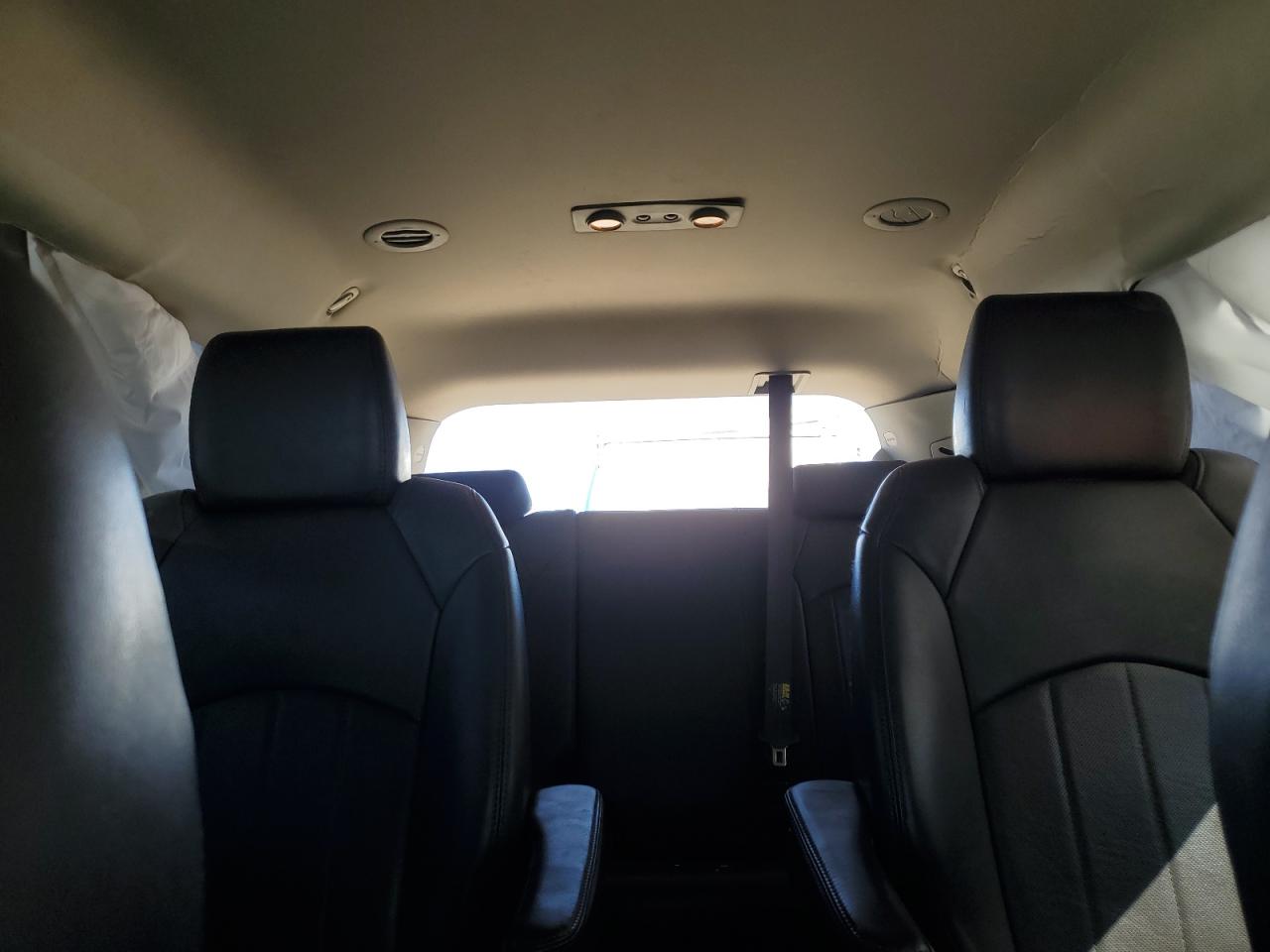 2014 Buick Enclave - Image 10