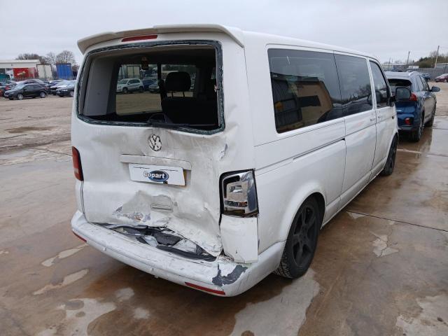 2013 VOLKSWAGEN TRANSPORTER SHUTTLE 2.0 TDI 102PS SE MINIBUS