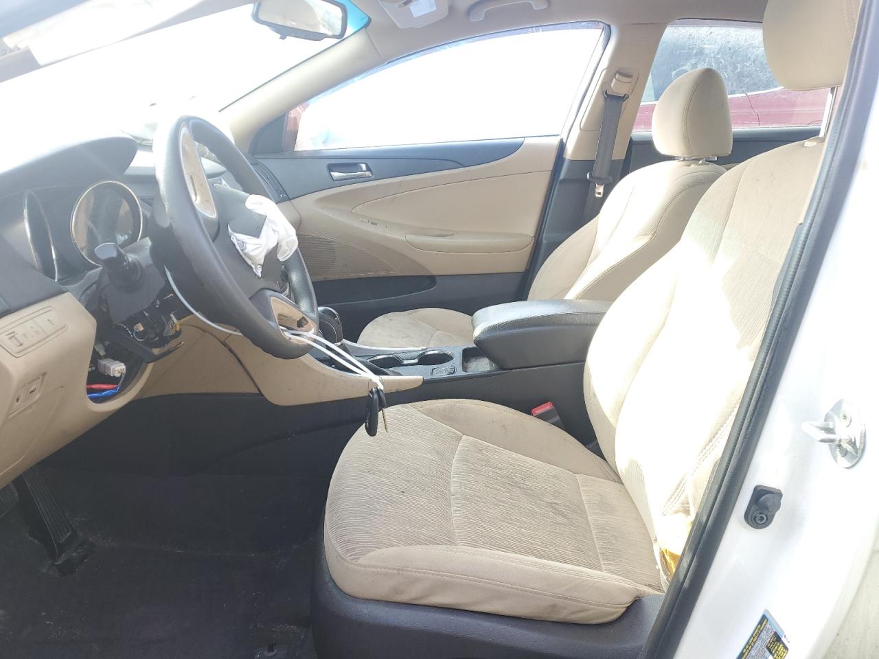 2013 Hyundai Sonata - Image 7