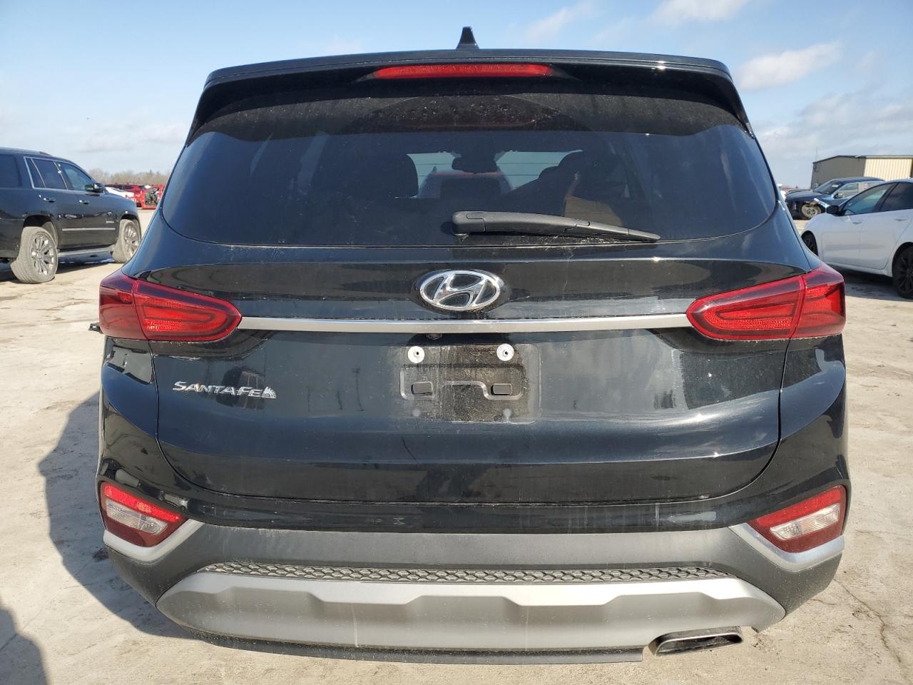 2020 Hyundai Santa Fe - Image 6