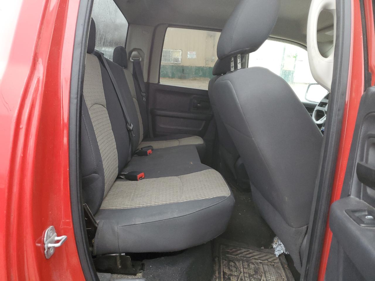 2010 Dodge RAM - Image 10