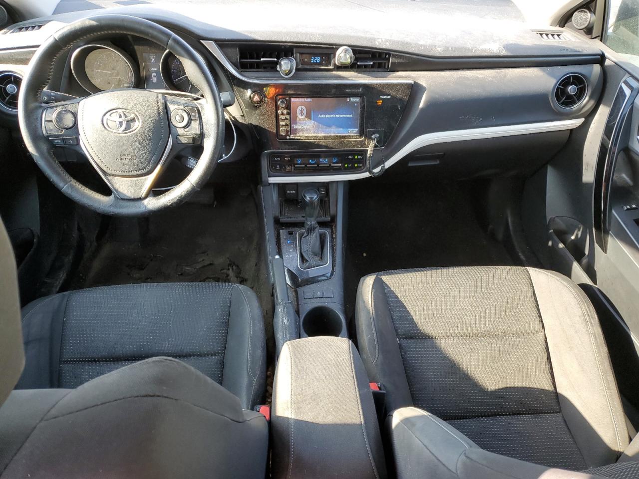 2017 Toyota Corolla - Image 8