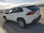 2019 Toyota Rav4 Le იყიდება Kansas City-ში, KS - Front End