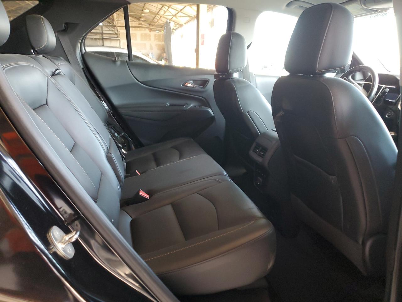 2020 Chevrolet Equinox - Image 10