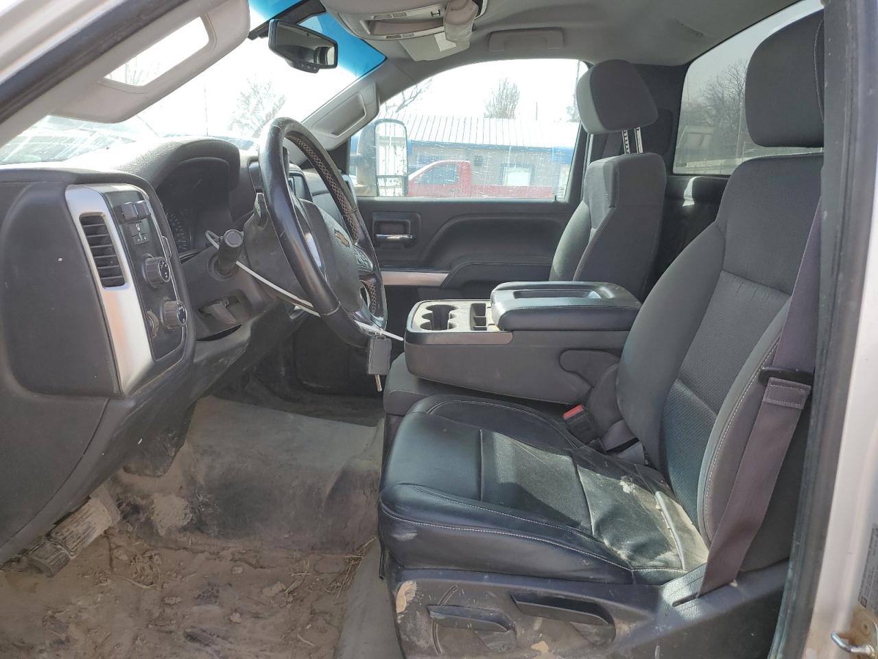 2015 Chevrolet Silverado - Image 7