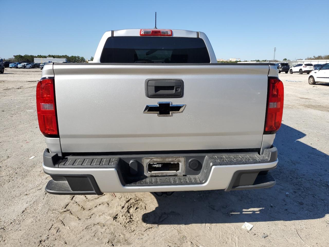 2019 Chevrolet Colorado - Image 6