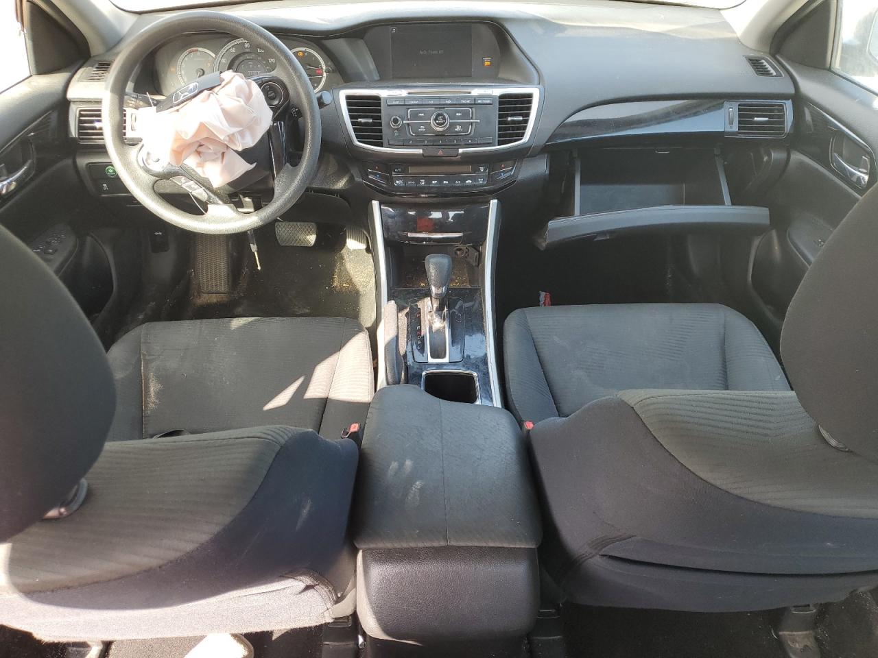 2017 Honda Accord - Image 8