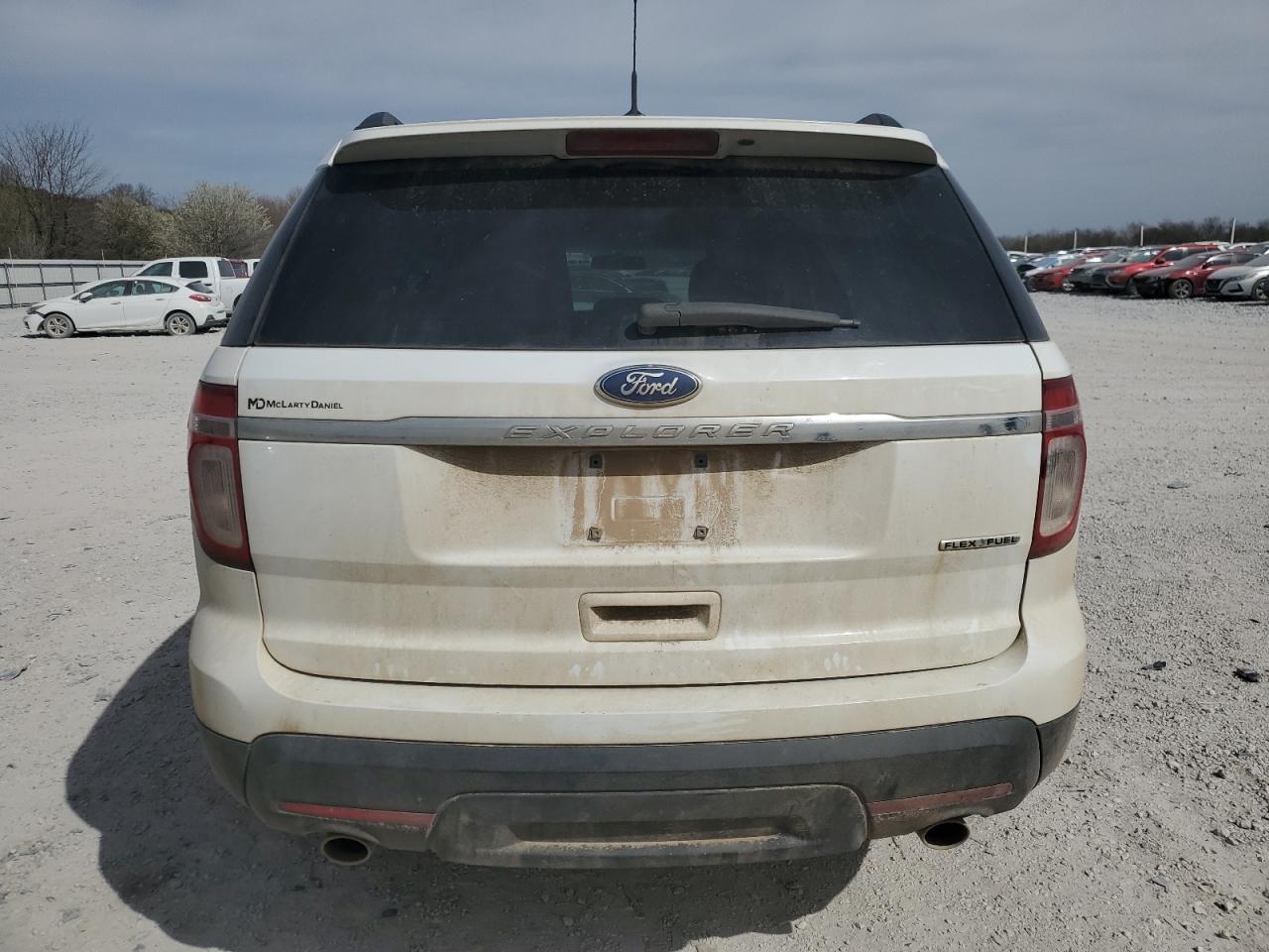 2014 Ford Explorer - Image 6