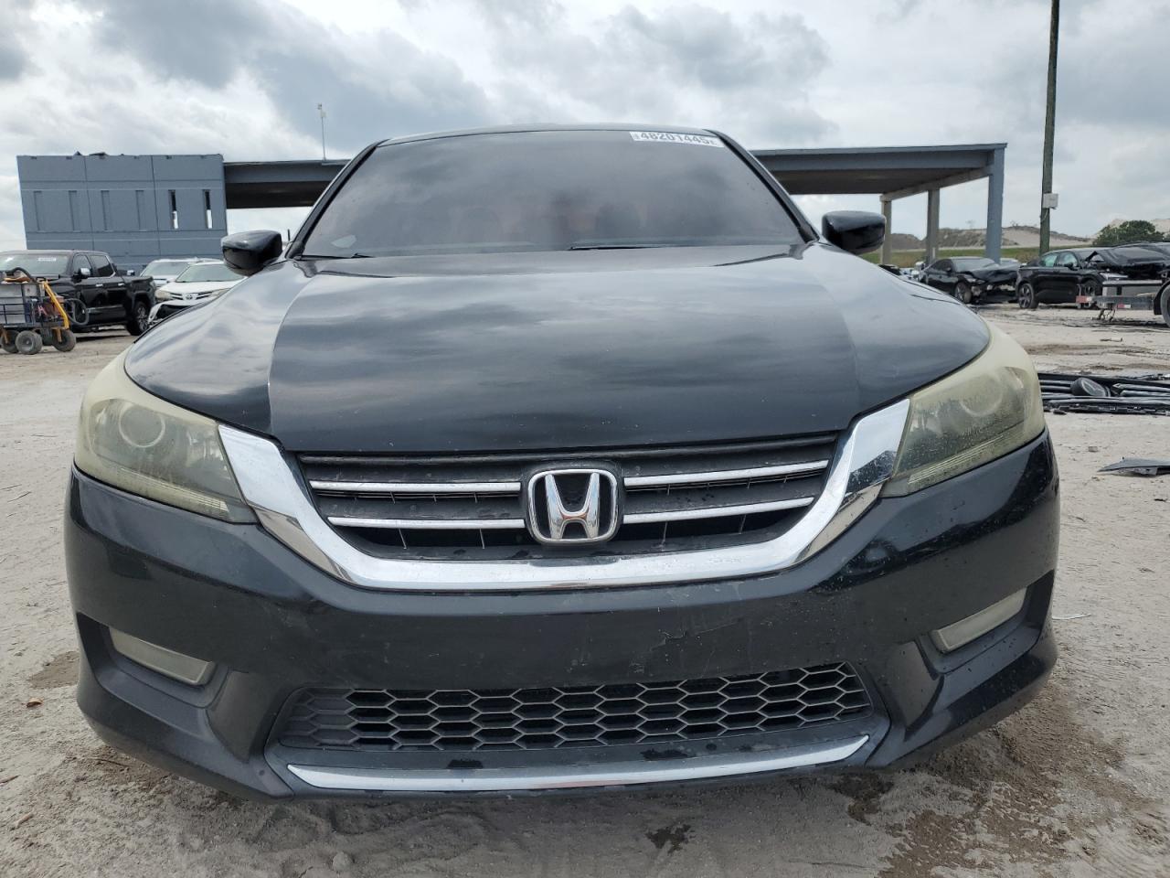 2013 Honda Accord - Image 5
