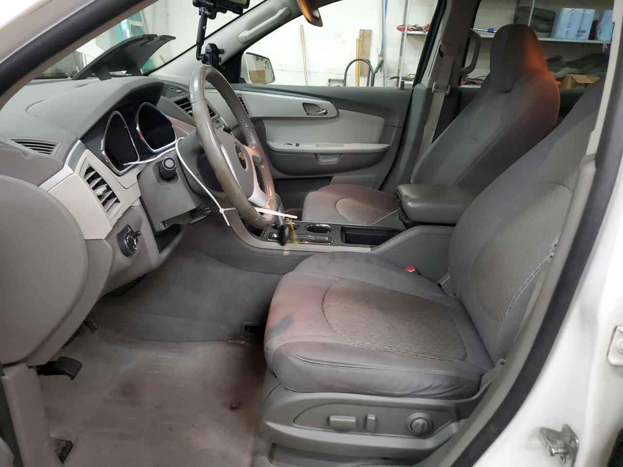 2012 Chevrolet Traverse - Image 7