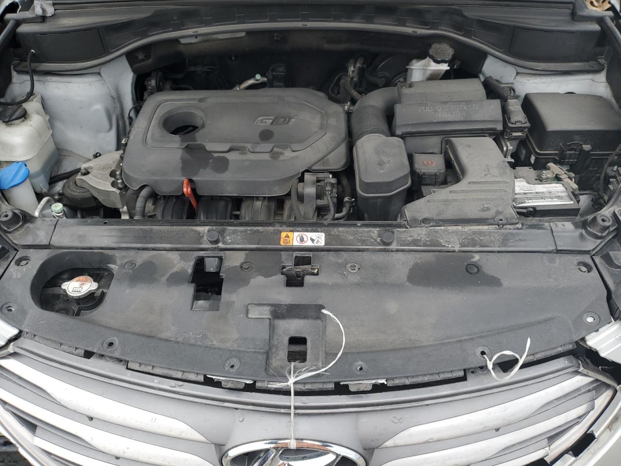2018 Hyundai Santa Fe - Image 11