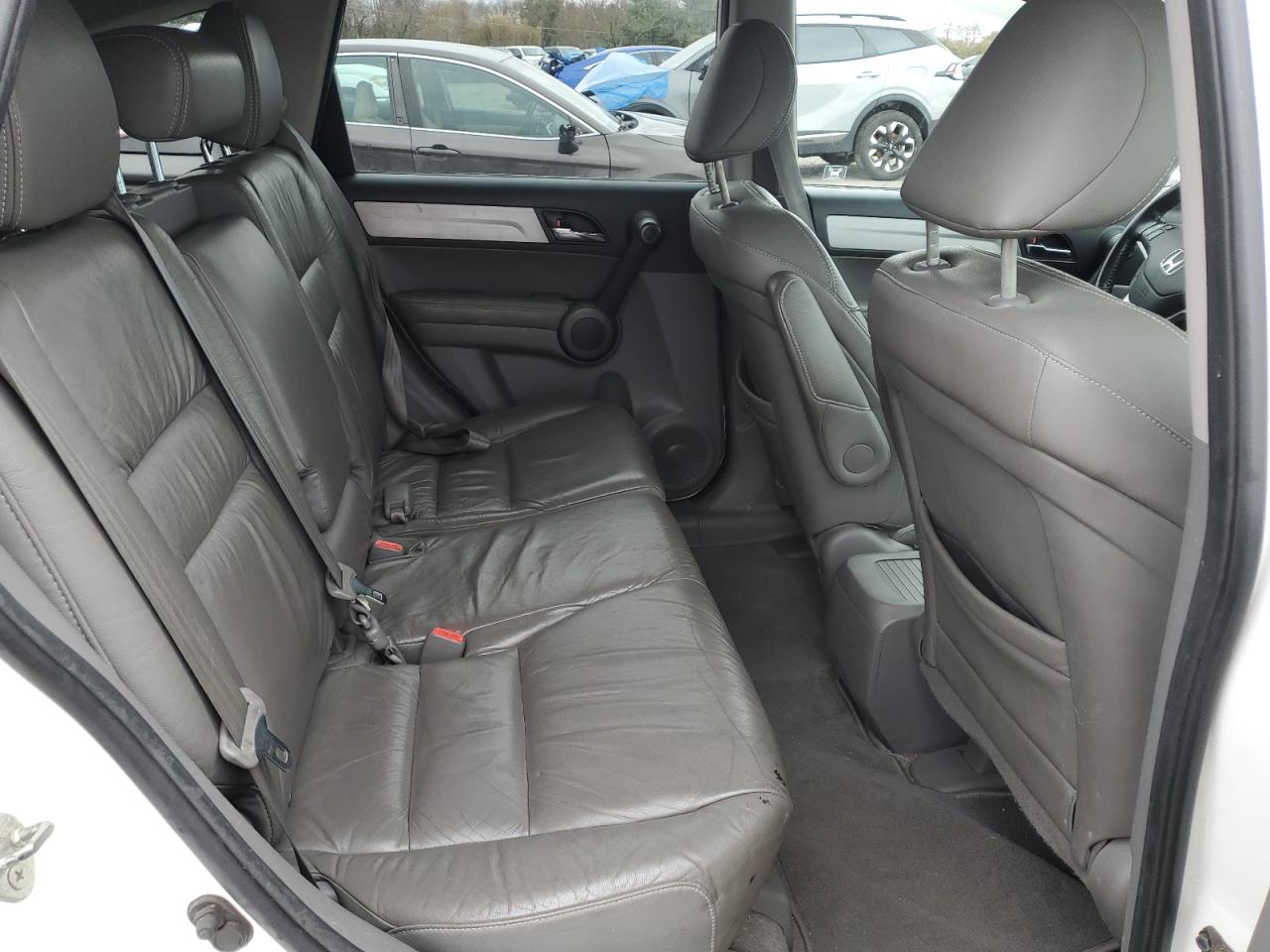 2010 Honda CR-V - Image 11