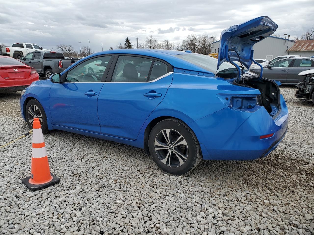 2020 Nissan Sentra - Image 2