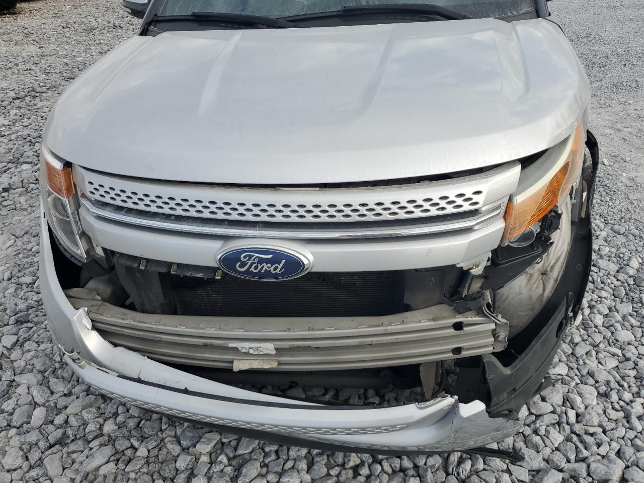 2013 Ford Explorer - Image 12