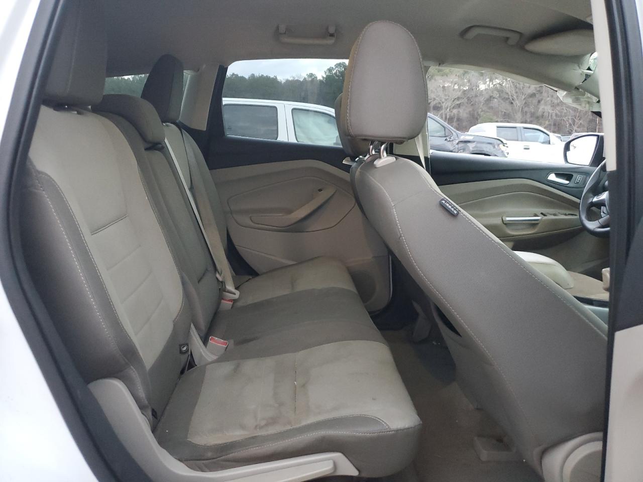 2015 Ford Escape - Image 12