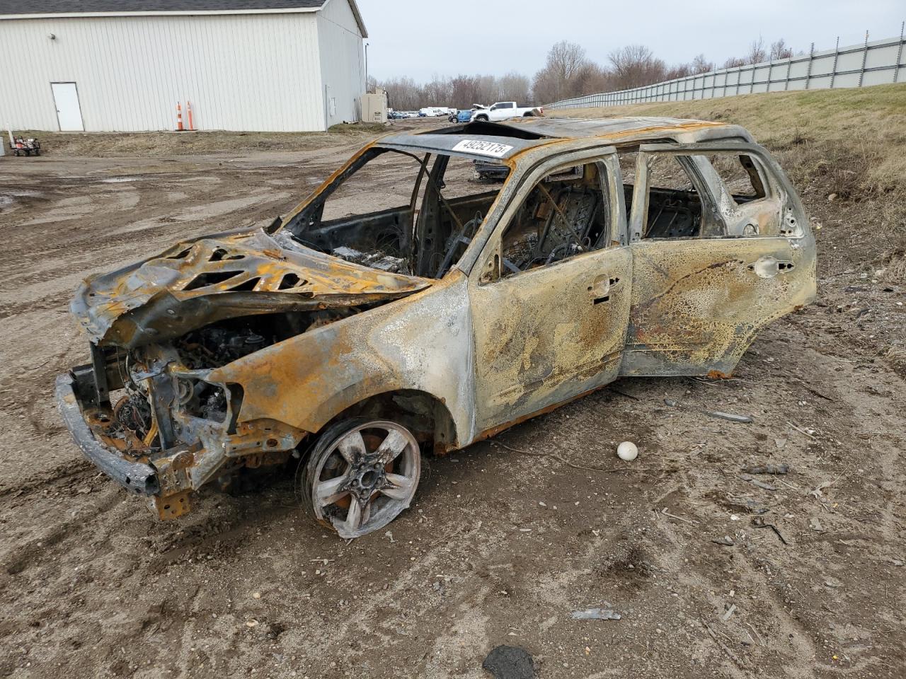 2008 Ford Escape Xlt продається в Portland, MI - Burn