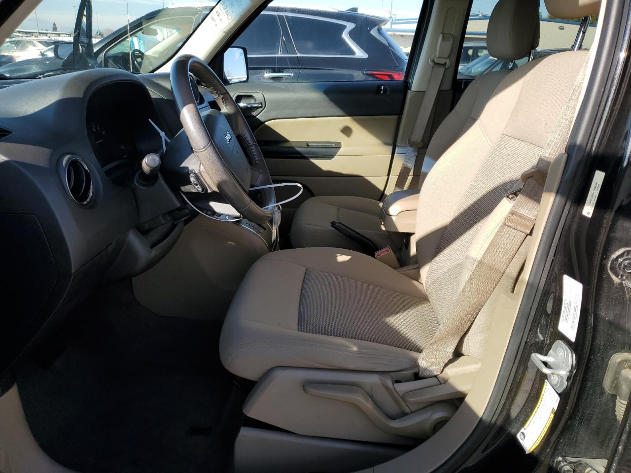 2010 Jeep Liberty (Patriot) - Image 7