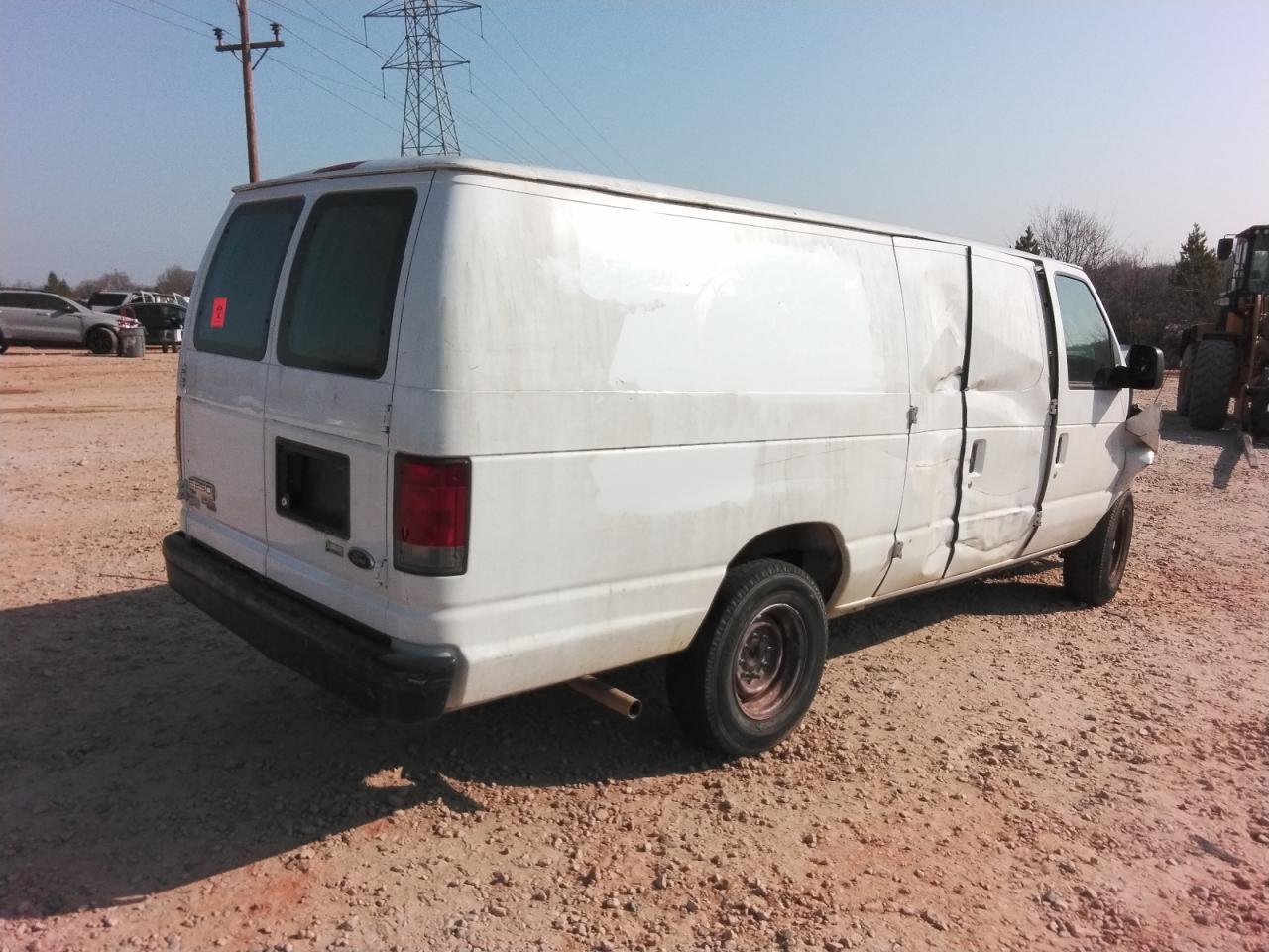 2013 Ford Econoline - Image 3