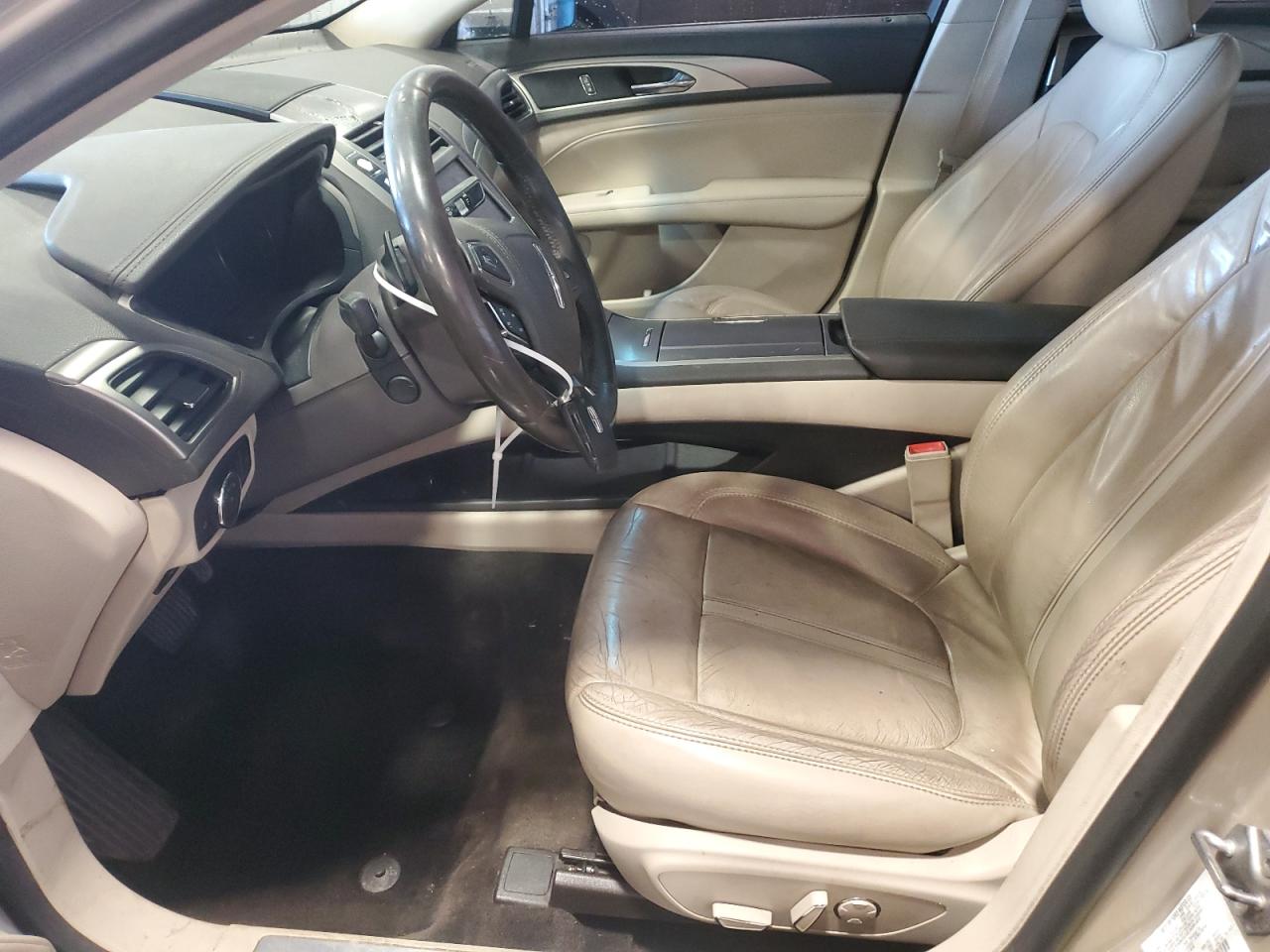 2017 Lincoln MKZ - Image 7