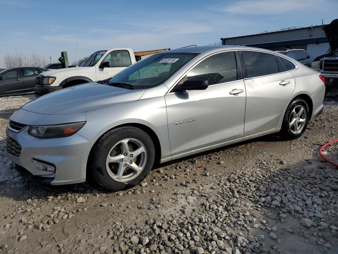 2016 Chevrolet Malibu Ls للبيع في Wayland، MI - Rear End