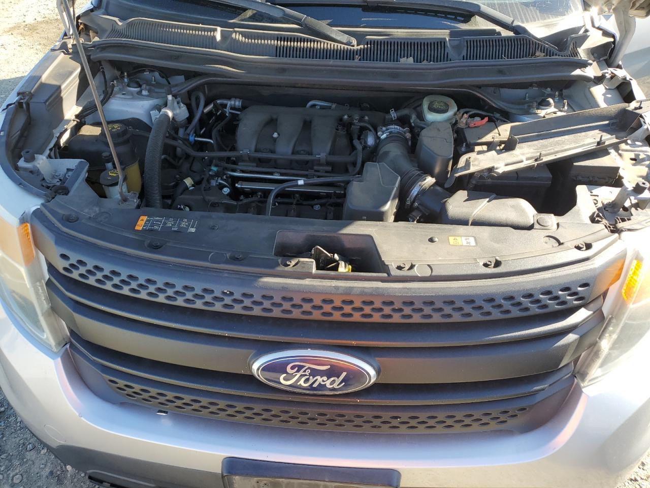 2013 Ford Explorer - Image 12